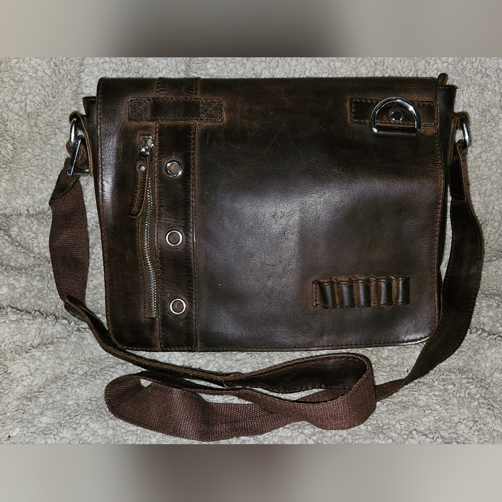 Vagrant Bags Vagabond Traveler Full Grain Leather Brown Laptop Messenger Bag